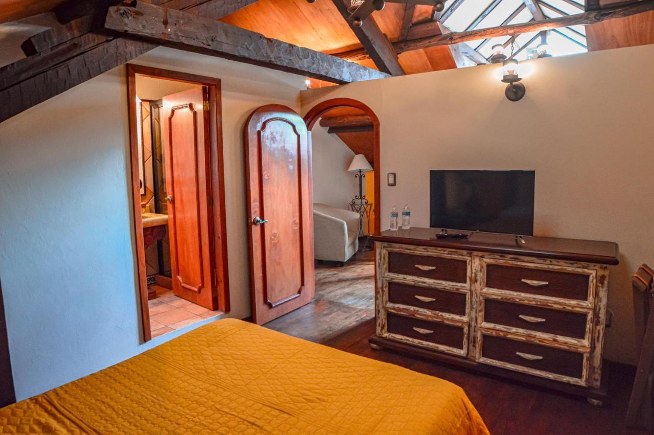 Casa De Los Arcangeles Сан-Кристобаль-де-Ла-Касас Экстерьер фото